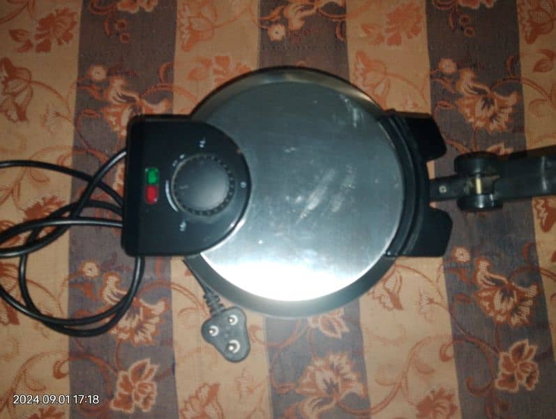 Roti maker prestige size 8 inch for sale 1