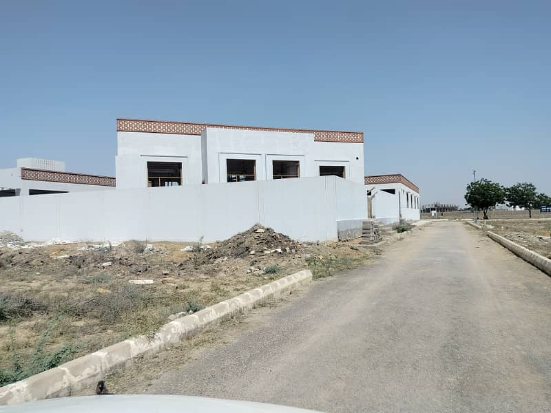 Plot for sale in sachal Sarmast society 5