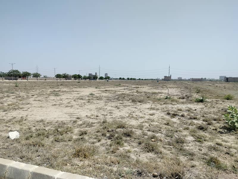 Plot for sale in sachal Sarmast society 8