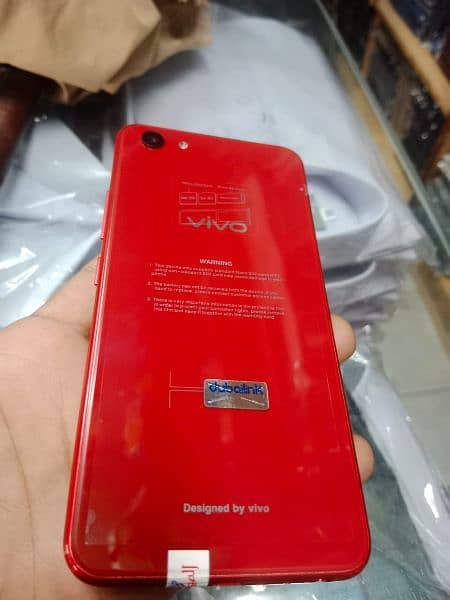 vivo y83 6 128 all ok hai 10by10 condition price fix h no begining plz 4