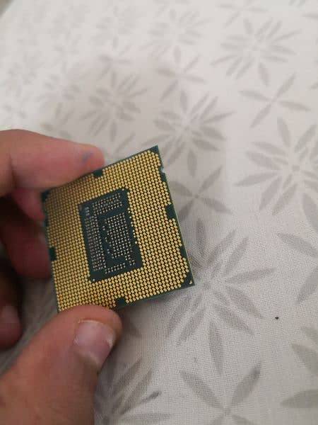 Intel i7 ( I7 3770) 3rd gen. 1