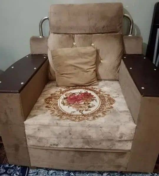 Urgent Sale Sofa Set 5 Person 2