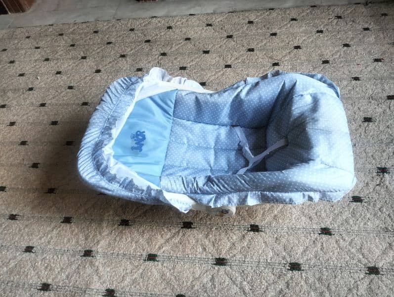 Baby Carry Cot with Baby blanket,Diapers Box attached 3