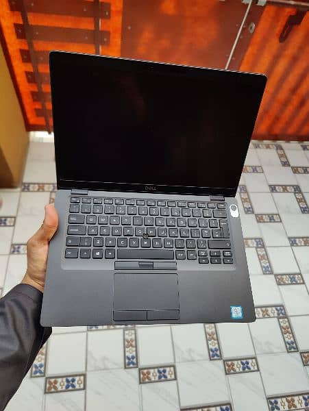 Dell Latitude 5400 i5 8th Generation 16gb Ram 256gb SSD 14" Touch Disp 3