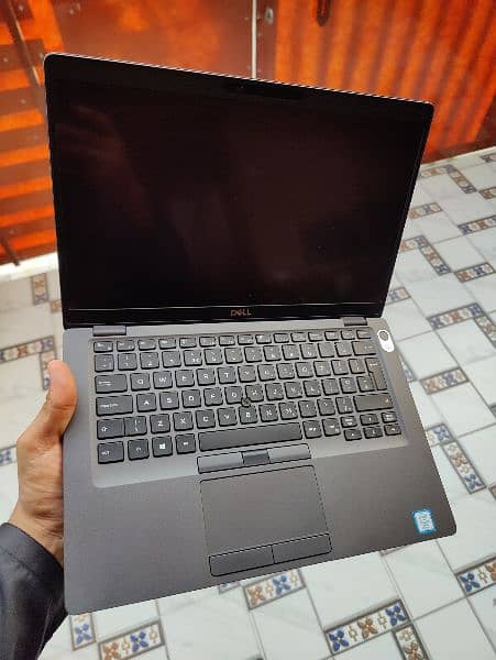 Dell Latitude 5400 i5 8th Generation 16gb Ram 256gb SSD 14" Touch Disp 9