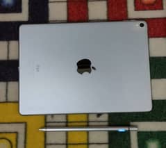 Ipad pro (9.7 inch) for sale