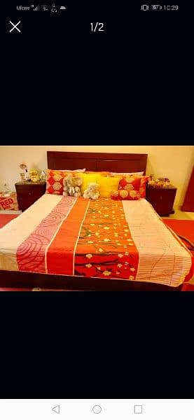 Wooden Queen bed for sale 1