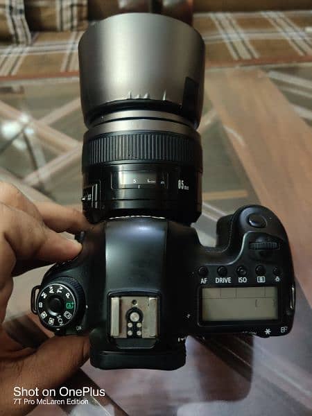 CANON 6D FOR SALE WITH 50MM & 85MM 3