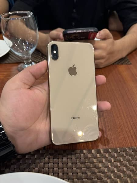 Iphone Xsmax 256gb PTA approved 0