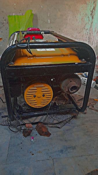 olonzo Generator 2kw 4