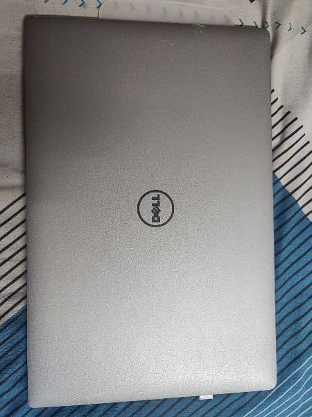 Dell Precision 5520 with 10 by 10 condition 0