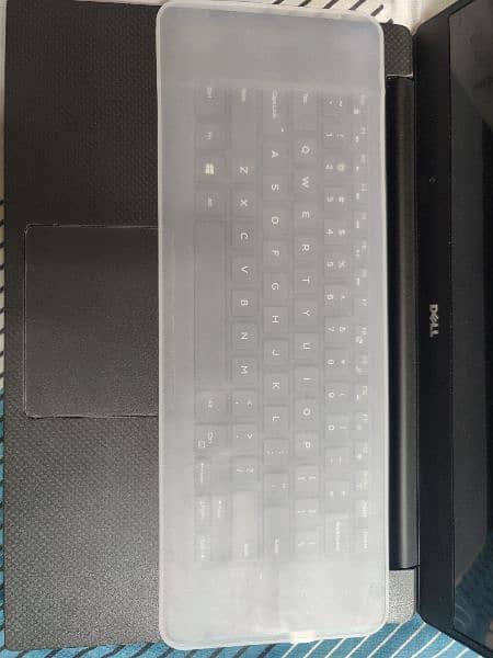 Dell Precision 5520 with 10 by 10 condition 3