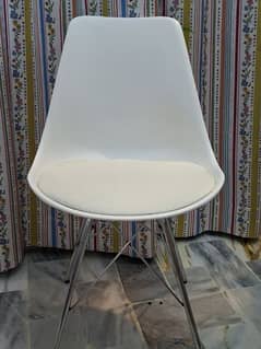 2 Chairs for sale in white colour. One chair price 6 thousand