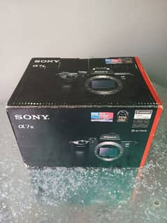 Sony a73 Khali box or cannon 6d camera boxes for sale