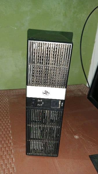 Gaming Computer HP i5 4thgn 10/10 condition 1