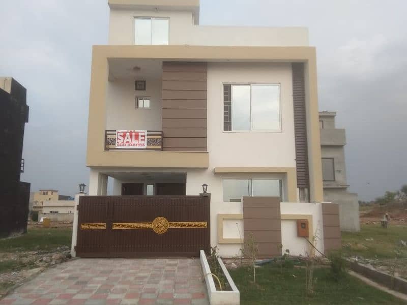 5 Marla house urgent sale sector L bharia town near Phase 8 4