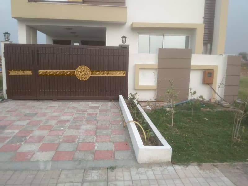 5 Marla house urgent sale sector L bharia town near Phase 8 5