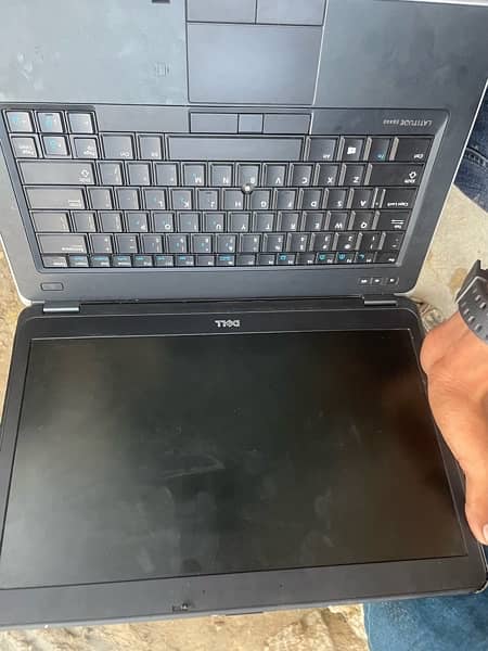 Dell Laptop 7