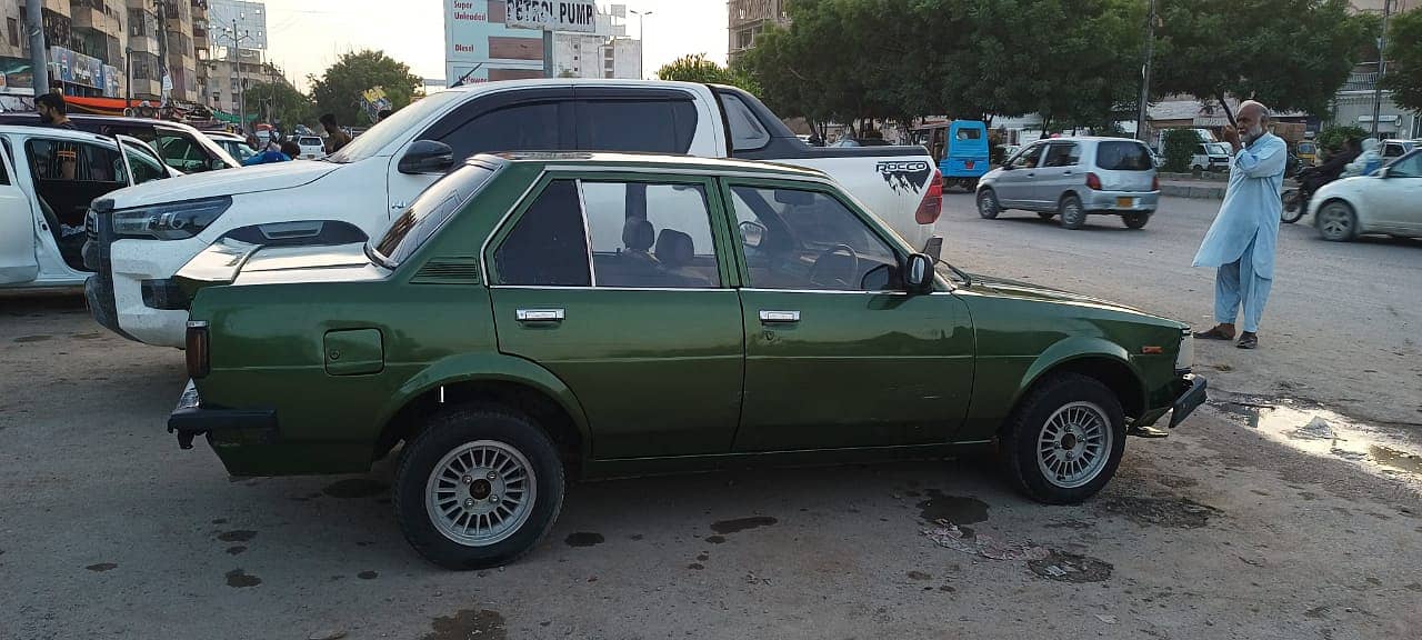 Toyota Corolla 1982 KE70 5