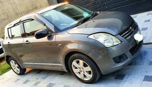 Suzuki Swift 1.3 dlx (2010)