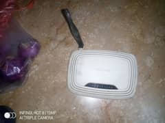 Urgent Sale Internet Router Used Chalne mein Bilkul ok hai 0