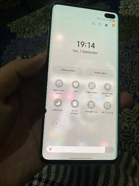 samsung s10plus 1