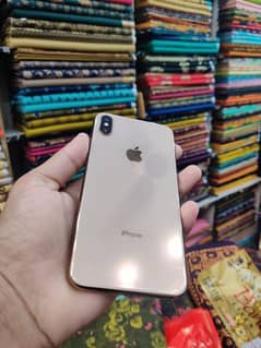 IPHONE XS MAX WITH BOX