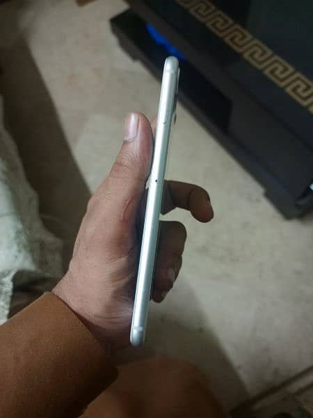 iphone 8 plus 64gb Pta 2