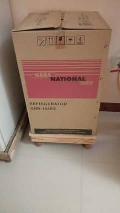 National 184-SS Fridge