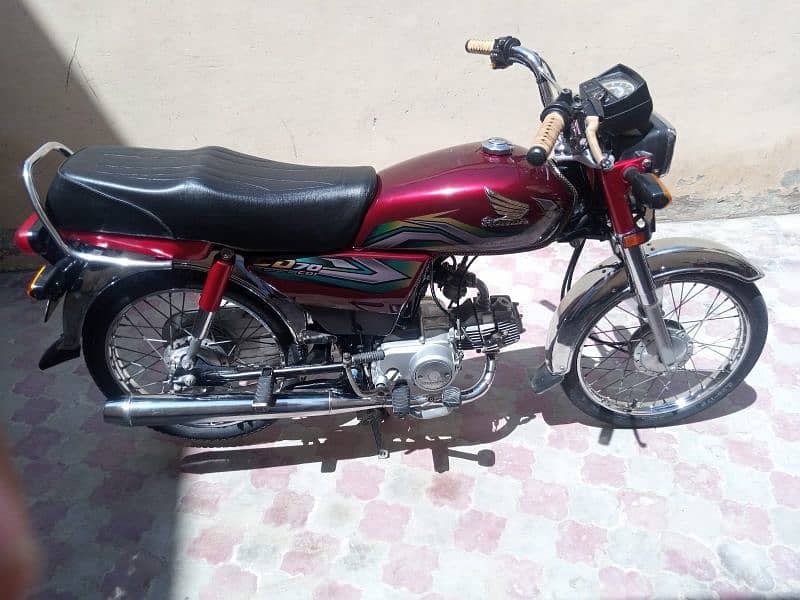 Honda CD 70 2022 7