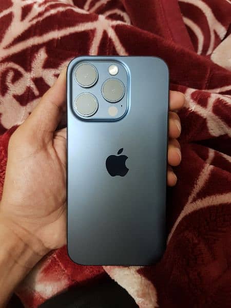 iphone 15 pro factory unlock 128 gb ( blue titanium ) 1