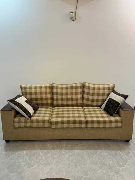 7 Seater sofa set for sale 0