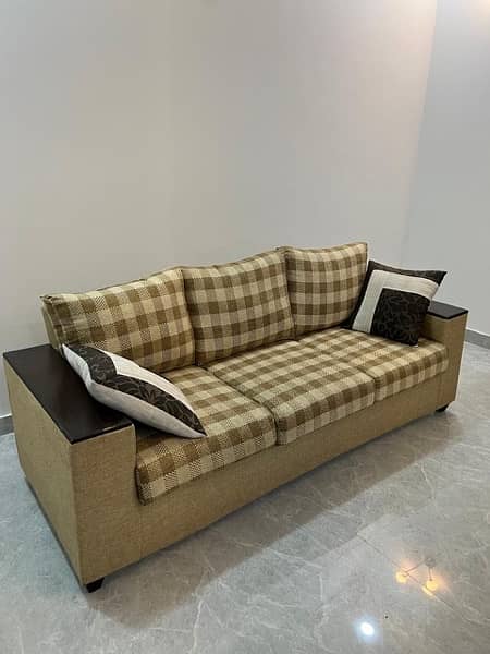 7 Seater sofa set for sale 5