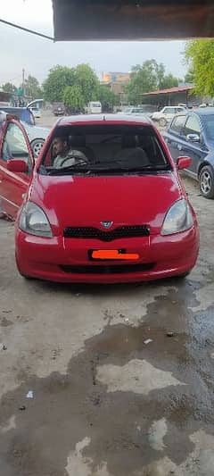 Toyota Vitz 2000