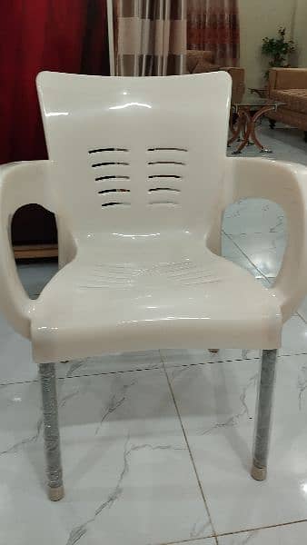 Plastic Chair set 4