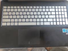 i5 4th gen (touch screen) brand used 8/256