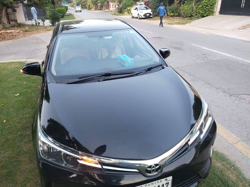 Toyota Corolla Altis 1.6 available for rent 4