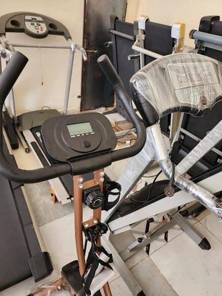 treadmils. (0309 5885468). gym cycles. home gym. ellapticals. spin bike 16