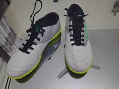 Umbro Football Shoes MODEL TOCCO IV 1. O TF