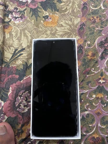 Redmi 10C 6/128Gb with Original Charger and Daba 4