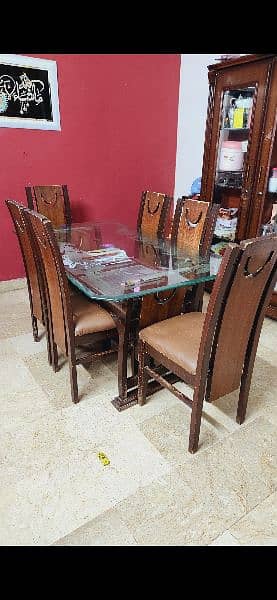 Dinning table 6 seater (9/10) 4