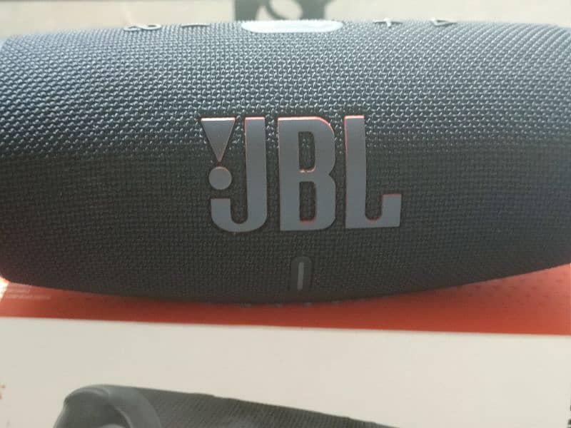 JBL CHARGE 5 1