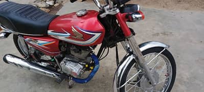 Honda 125 V good condition all clear