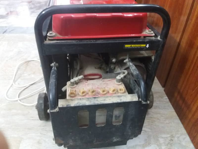 Selling Loncin 35000-A  Generator in Good Working Condition 2