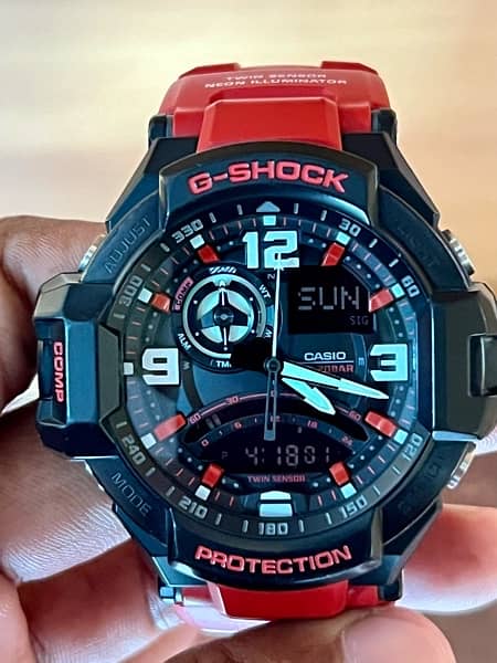 Casio G-Shock GA-1000-4B 5