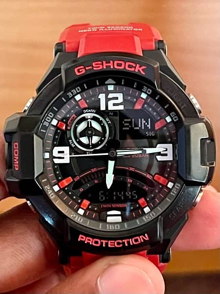 Casio G-Shock GA-1000-4B 7