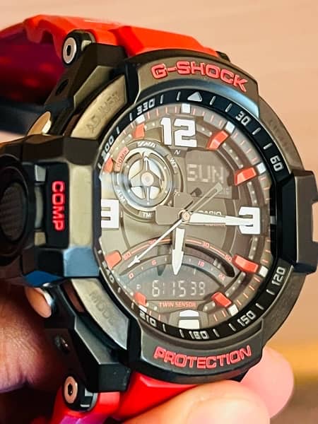 Casio G-Shock GA-1000-4B 13