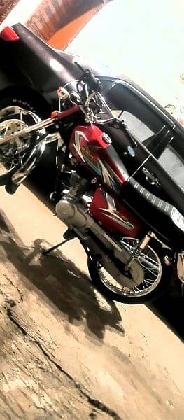 HONDA 125 LUSH CONDITION *** 3