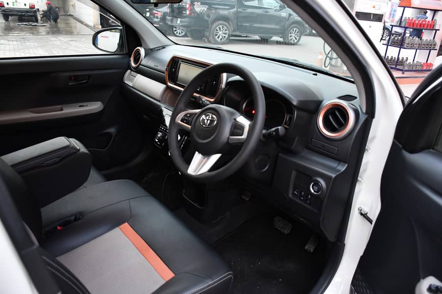 Toyota Passo 2020 Moda G (2023 Import) 17