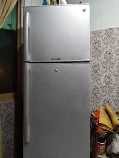 Single Door Fridge with Top Freezer Compartment